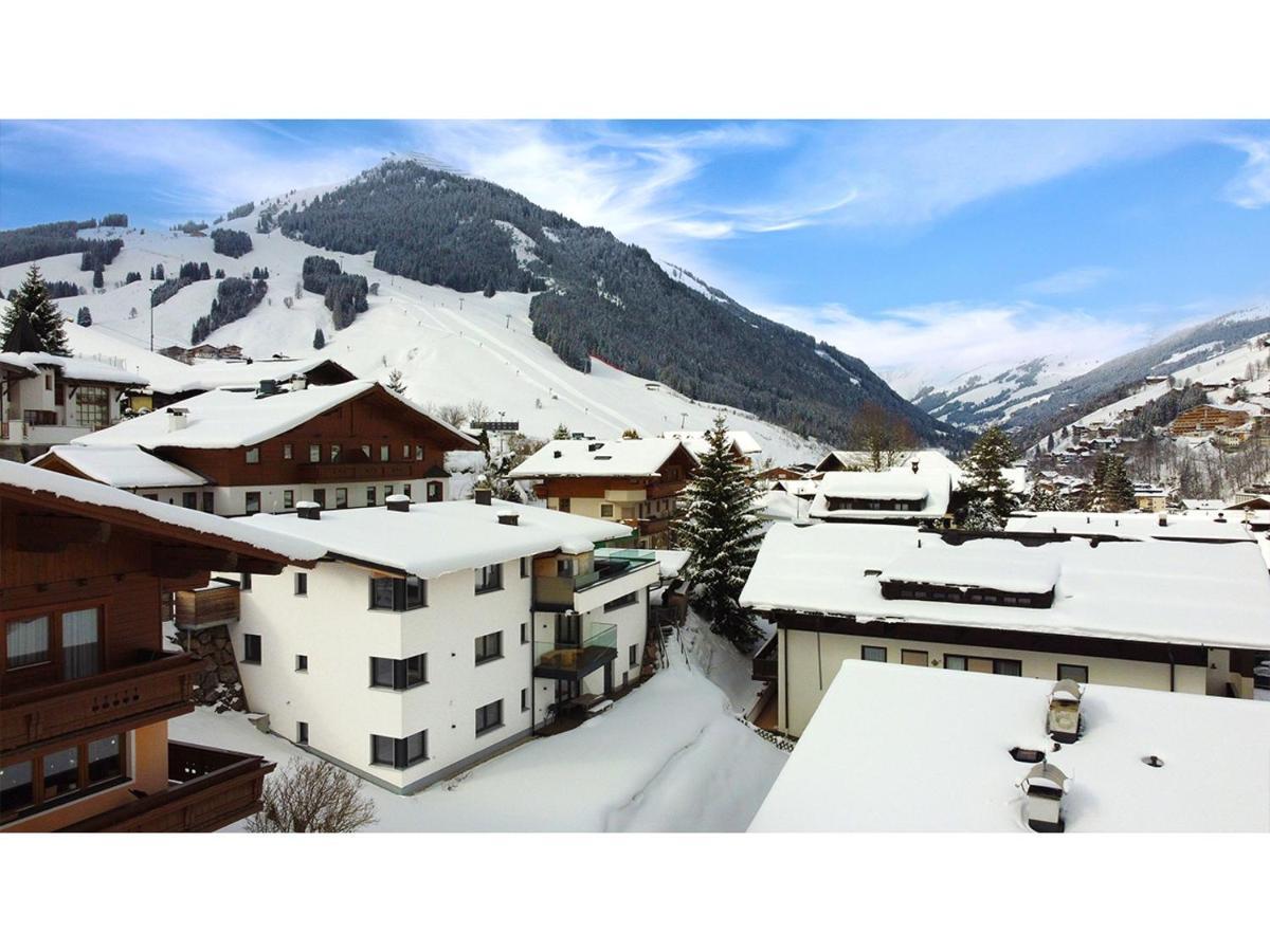 Ferienwohnungen Falkenstein Hinterglemm Saalbach-Hinterglemm Bagian luar foto