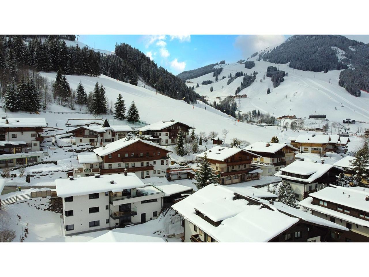 Ferienwohnungen Falkenstein Hinterglemm Saalbach-Hinterglemm Ruang foto